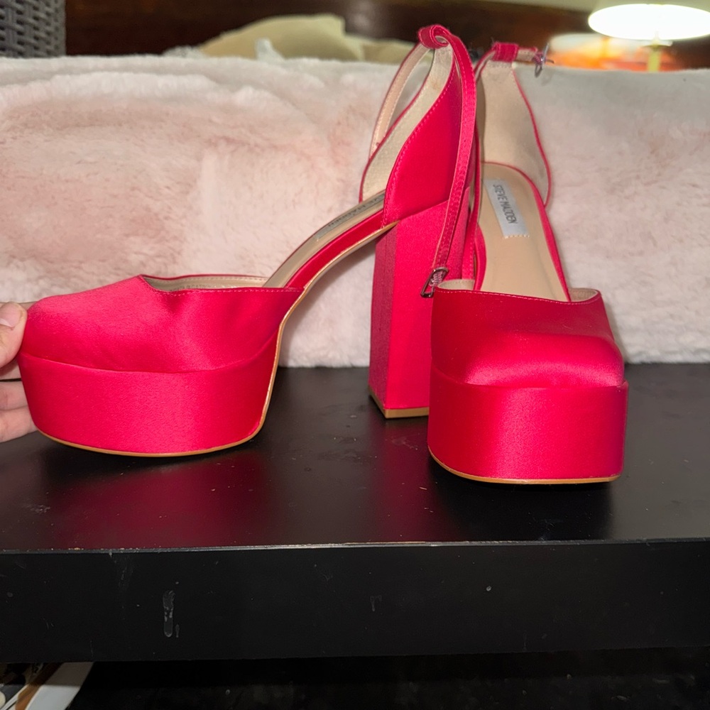 Steve Madden platform heels